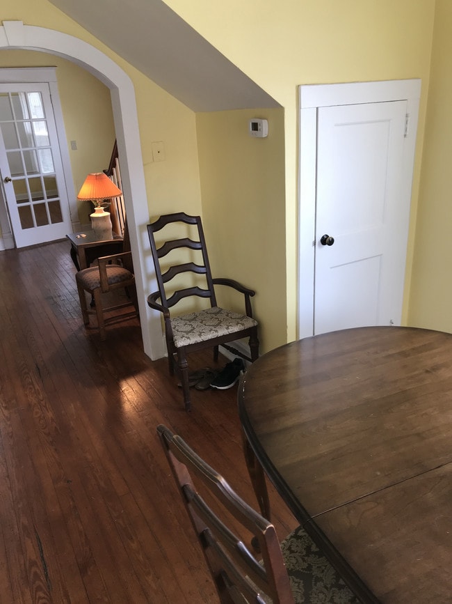 Building Photo - 214 Maryland Ave