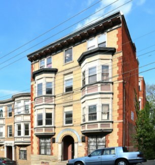 Building Photo - 1705 Sycamore St