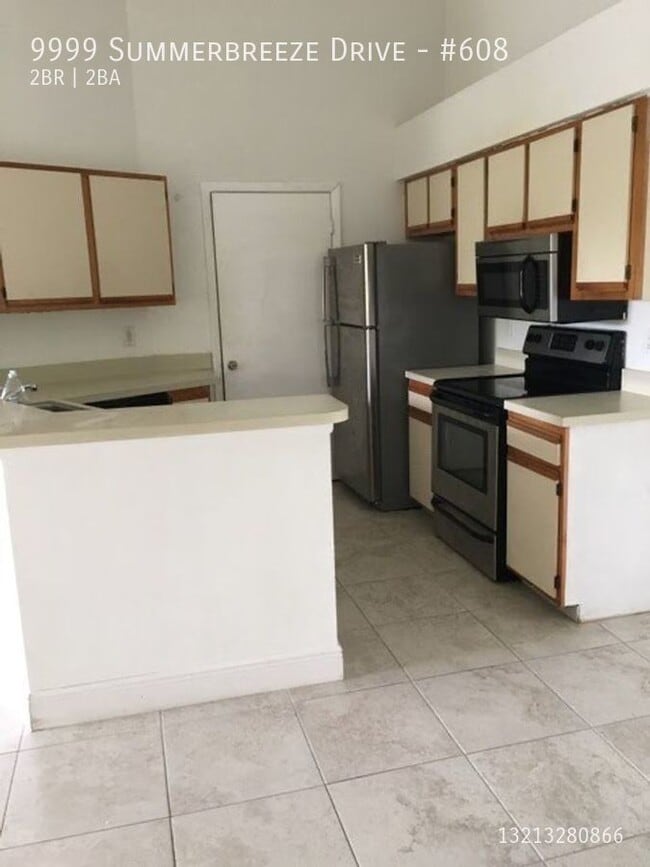 Building Photo - 9999 Summerbreeze Dr