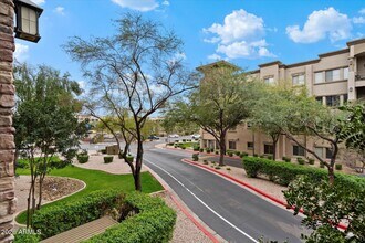 Building Photo - 5450 E Deer Valley Dr