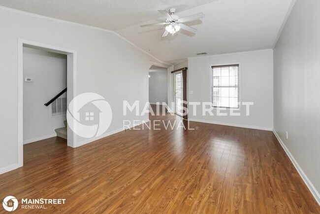 Foto del edificio - 1724 DELMONTE WAY, KNOXVILLE, TN 37932