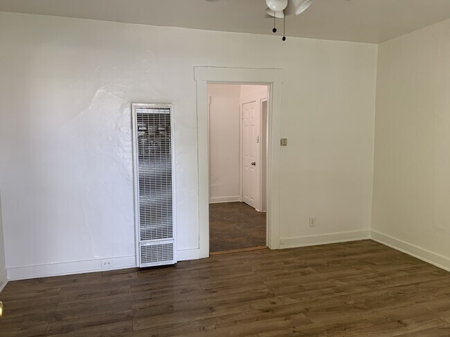 living room - 557 Lincoln Ave
