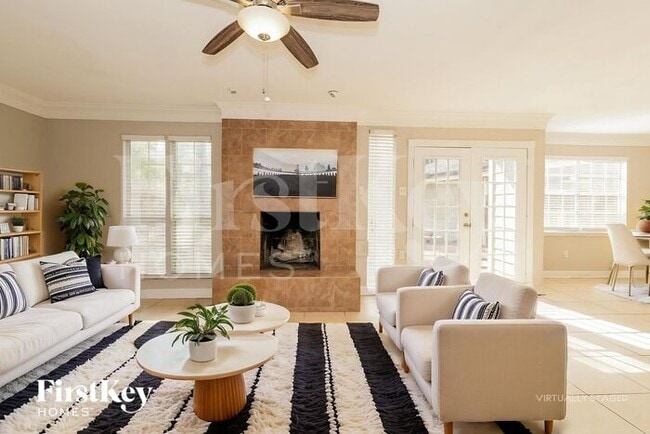 Building Photo - 17327 Rolling Creek Dr