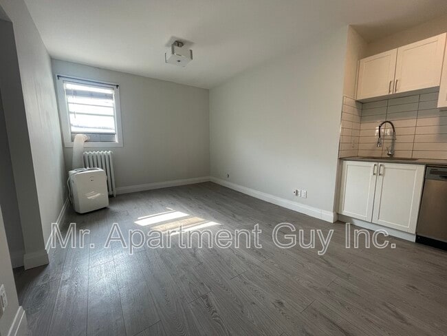 Building Photo - 53-153 Dawes Rd