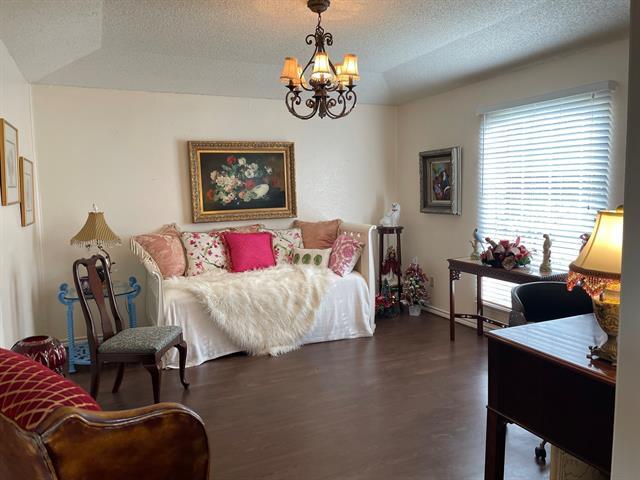 Foto del edificio - 16334 Lauder Ln