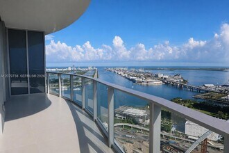 Building Photo - 1400 Biscayne Blvd
