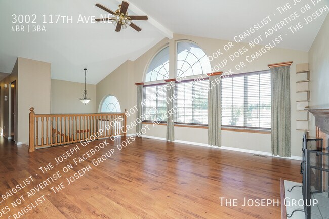 Foto del edificio - 3002 117th Ave NE
