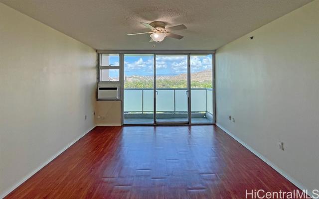 Foto del edificio - 3009 Ala Makahala Pl