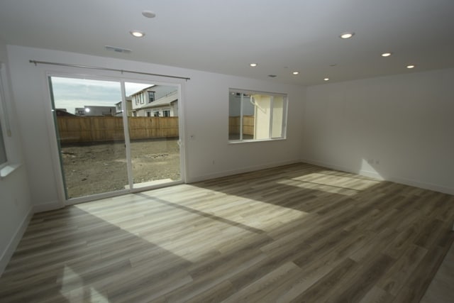 Building Photo - 4295 Crescent Wy