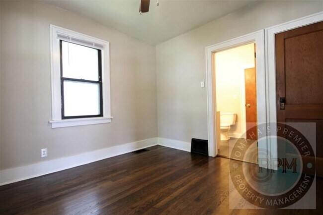 Foto del edificio - Beautiful 3 Bedroom / 1 Bath Home!