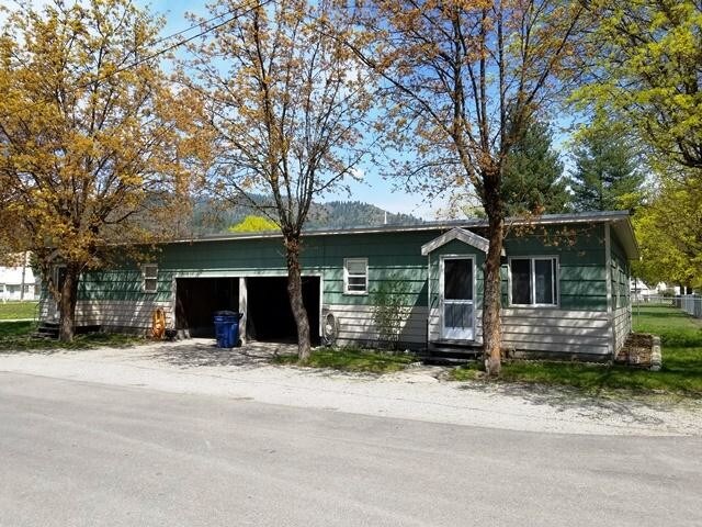Primary Photo - 209 B St