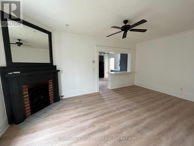 Building Photo - 275 Rubidge St