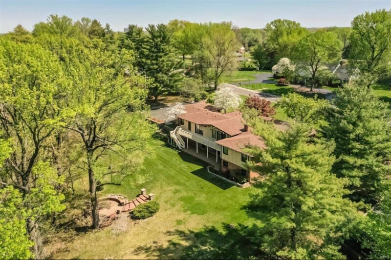Foto principal - 139 Ladue Oaks Dr