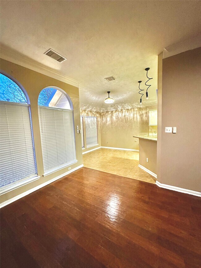 Building Photo - 1211 Cambrian Park Ct