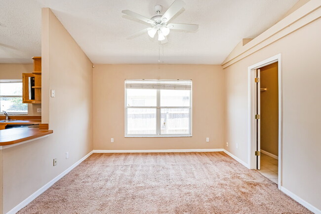Building Photo - 1153 Sheeler Hills Dr