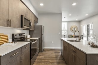 Building Photo - Pacific Ridge