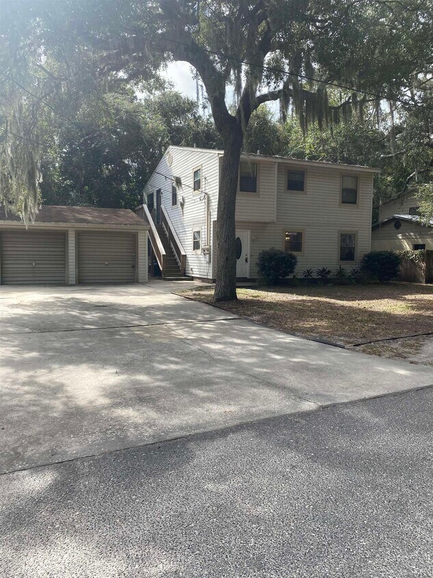 Primary Photo - 35 Atlantic Oaks Cir