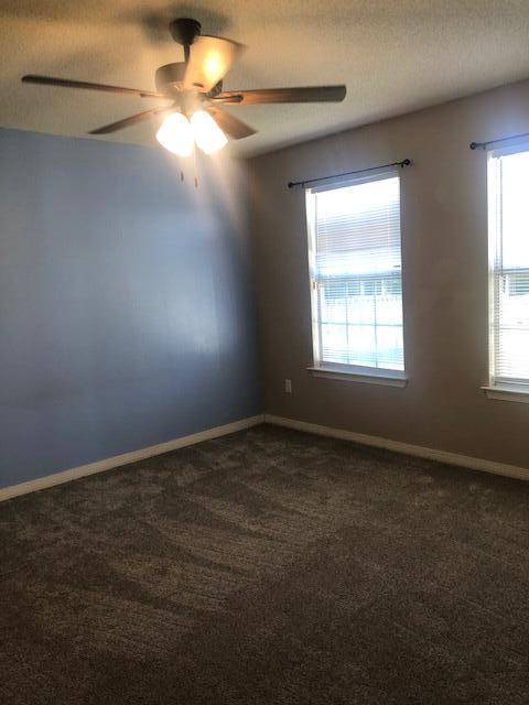 Foto del edificio - 9317 E River Dr