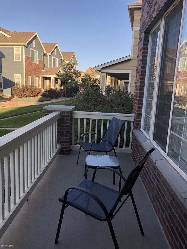 Foto del edificio - 2 br, 2.5 bath Townhome - 16179 East Gedde...
