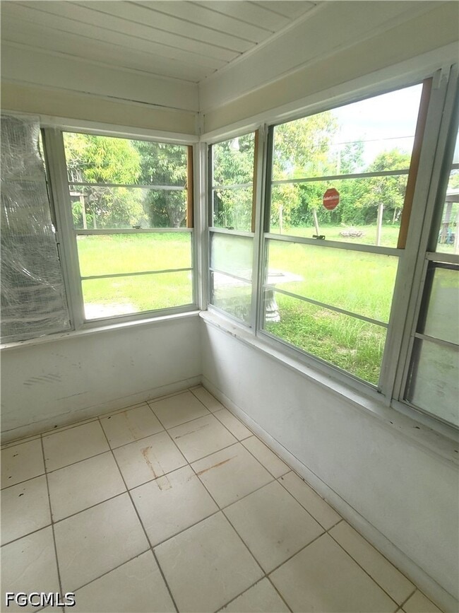 Foto del edificio - 2931 Grand Ave