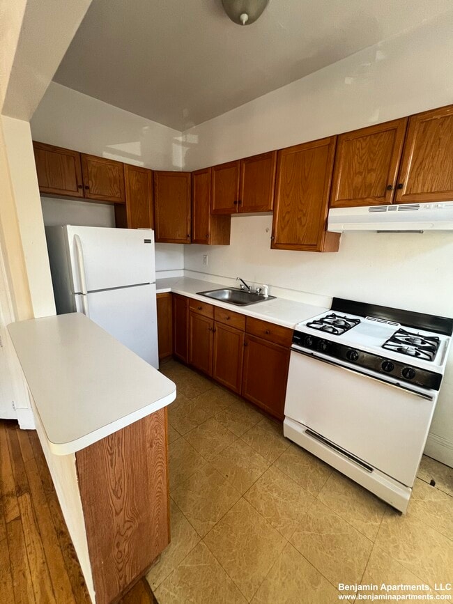 Foto del edificio - 1802 Beacon St