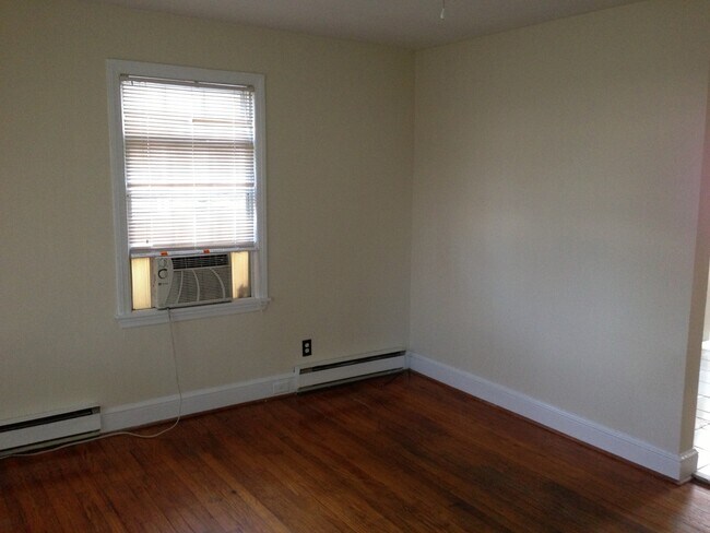 Foto del edificio - 2/3 BR Highland Park home
