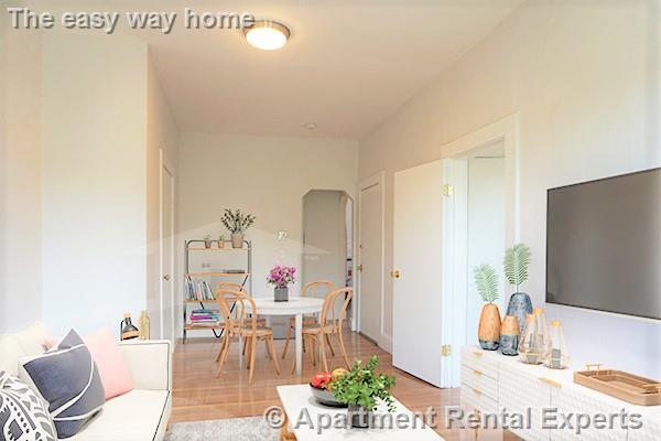 Photo - 110 Willow St Apartment