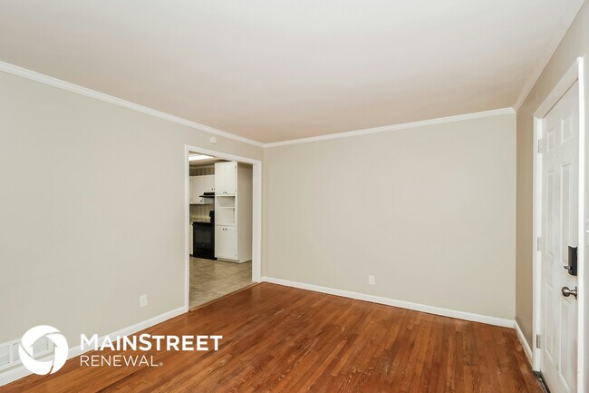 Foto del edificio - 5550 Longmeadow Ln