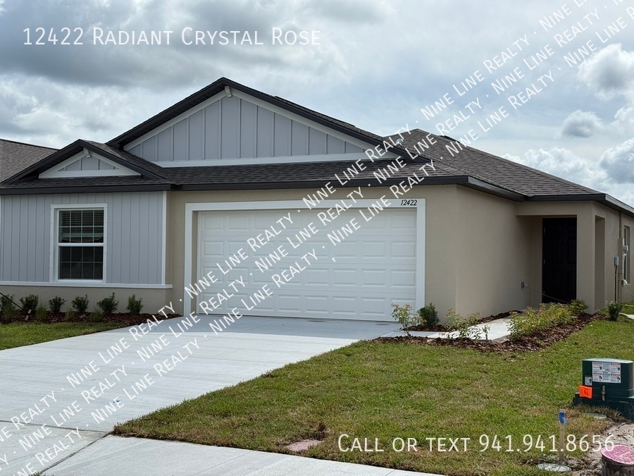 Foto principal - 12422 Radiant Crystal Rose