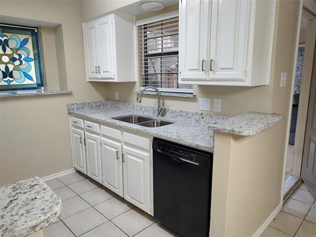 Building Photo - 3116 Oak Ridge Point