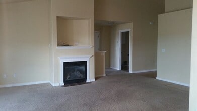 Building Photo - 3037 S Jupiter Ave