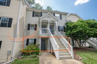 Building Photo - 130 Kingsbury Dr