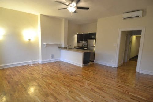Foto principal - 2312 Delancey Pl