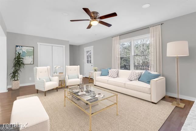 Foto del edificio - 6 br, 3 bath House - 440 R Colbert Road