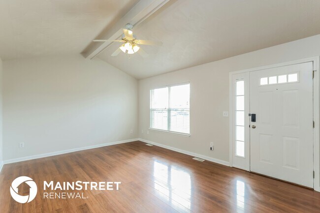 Foto del edificio - 161 Drake Dr