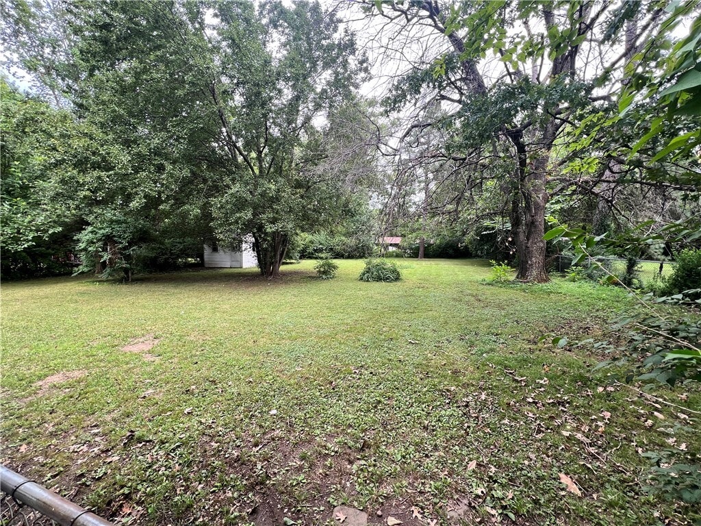 Building Photo - 2124 W Wedington Dr