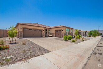 Building Photo - 18549 W Seldon Ln