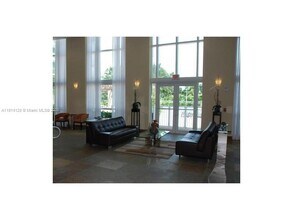 Building Photo - 1745 E Hallandale Beach Blvd