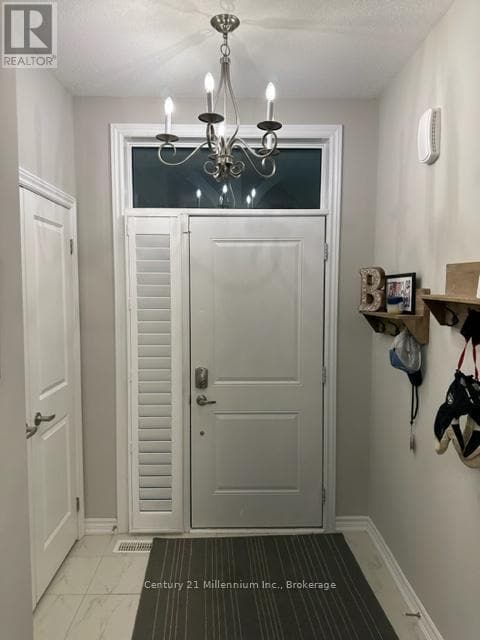 Building Photo - 15 Lett Ave