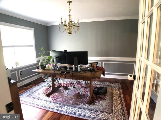 Foto del edificio - 738 Shearer St