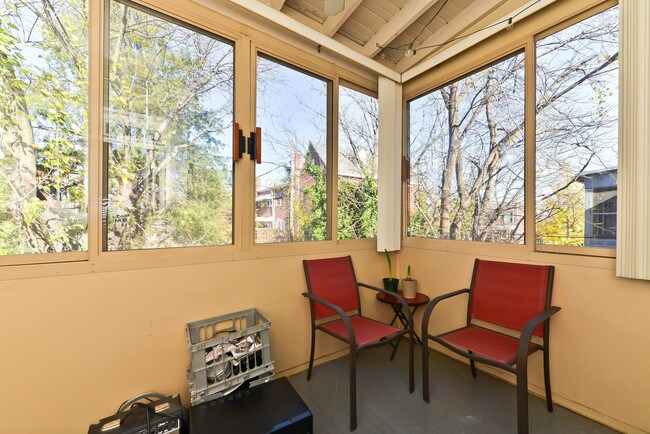 Interior Photo - 3925 W St NW