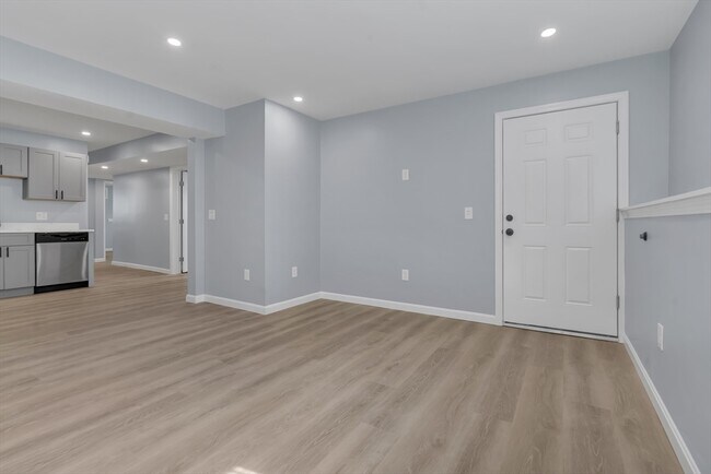 Foto del edificio - 160 Chatham St