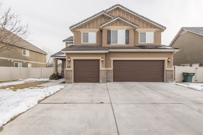 Building Photo - 646 E 1590 S