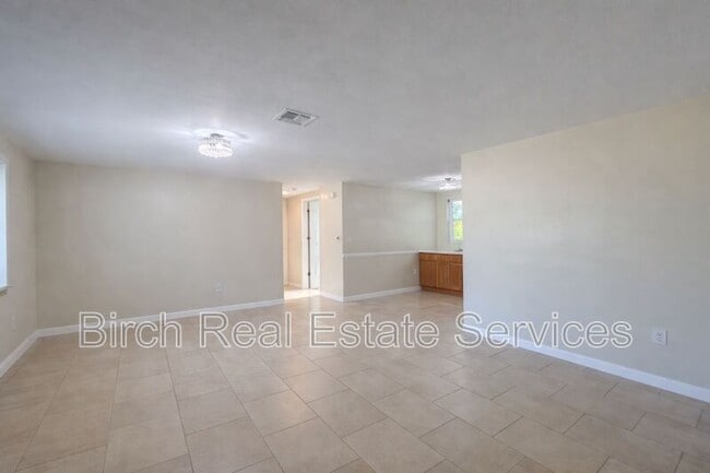 Foto del edificio - 5171 Greenwood St