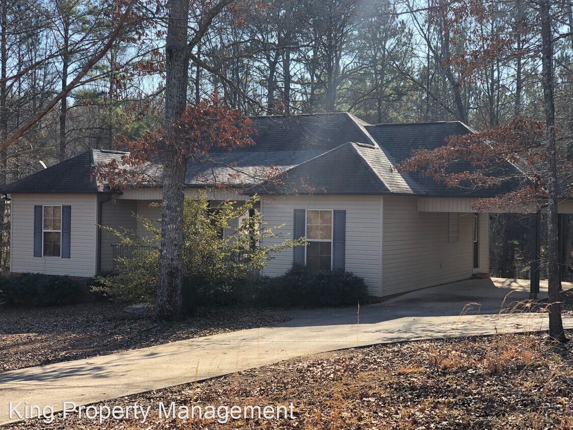 Primary Photo - 1105 Funderburg Bend Rd