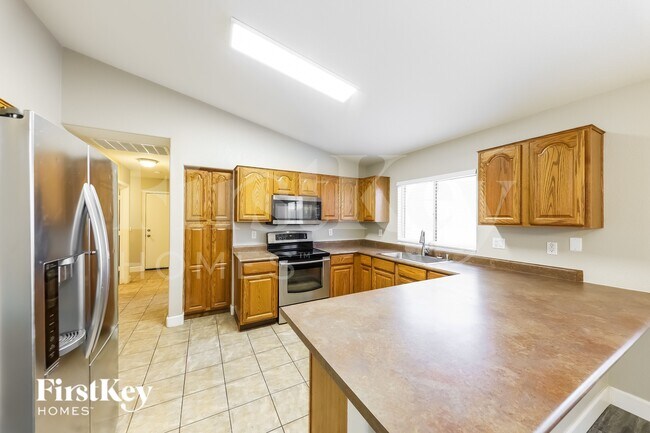 Foto del edificio - 18139 N 113th Ave