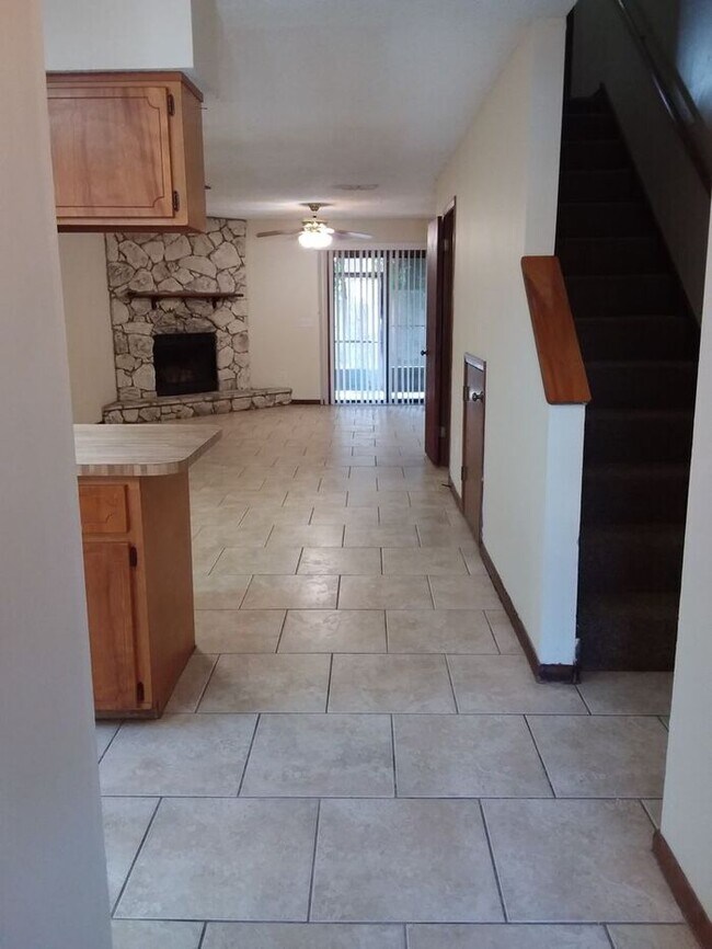 Foto del edificio - Mandarin - 2/2.5 townhome