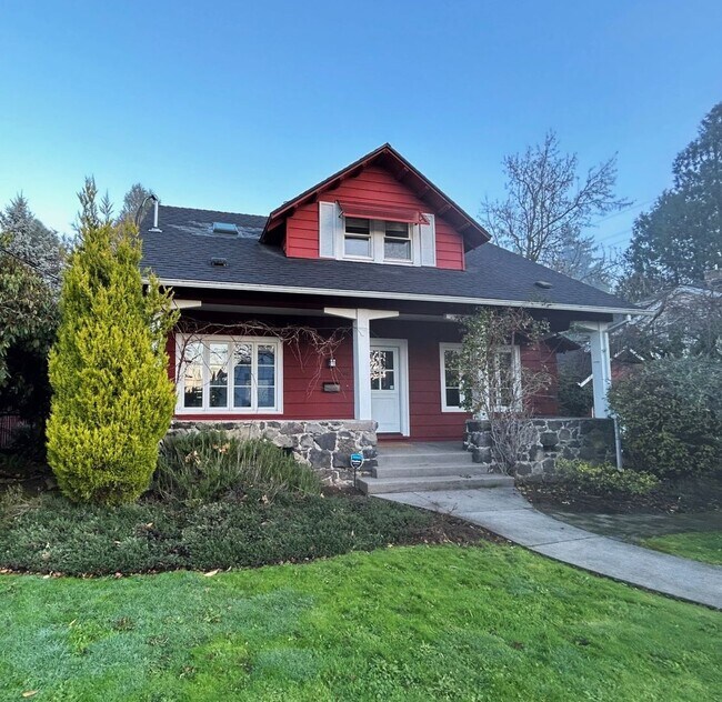 Foto del edificio - Must see- Stunning Hawthorne Bungalow, clo...