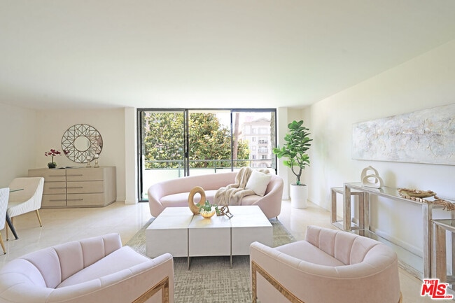 Building Photo - 10535 Wilshire Blvd