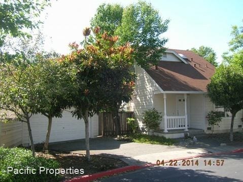 Primary Photo - 2 br, 2 bath House - 1 Bay Tree Court